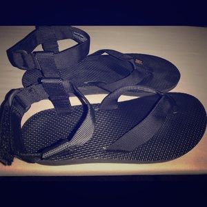Teva sandles
